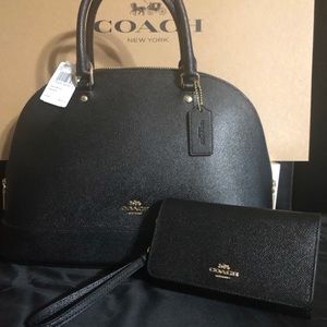 Coach purse only ! Wallet sold!